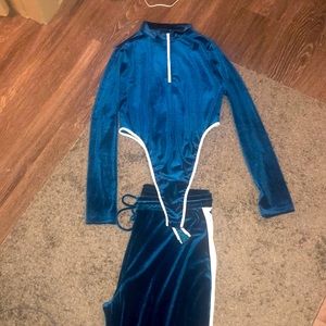 Fashion Nova Teal/ turquoise matching set size 1X